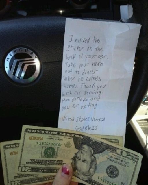 I FOUND A NOTE ON MY DASH—AND SOMEONE THANKED ME FOR WAITING